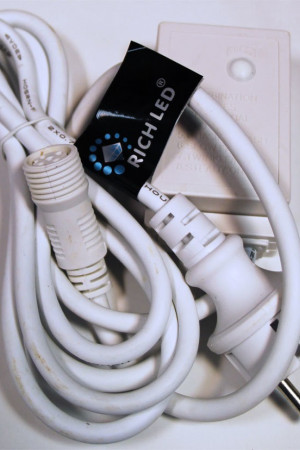 Блок питания для сеток с контроллером на 8 режимов 1.5 м., 220V, белый провод, Rich LED (RL-Cn4-N-220-W)