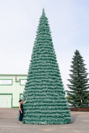 Уличная елка Испанская изумрудная 13 м., каркасная, ПВХ, Green Trees (GT13ISPVCBL)