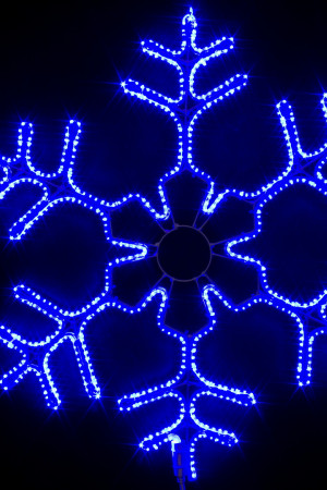 Светодиодная фигура снежинка 60 см., синего цвета, Winner (7111-60B)