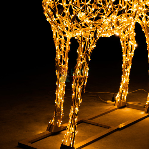 Светодиодная фигура Олениха золотая Premium 2,83 м., Conso (OL350)