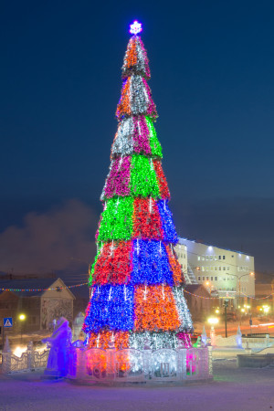 Уличная елка светодинамическая сегментная Сибирская зеленая 27 м., каркасная, ПВХ, Green Trees (GT27SIBPVCLED)