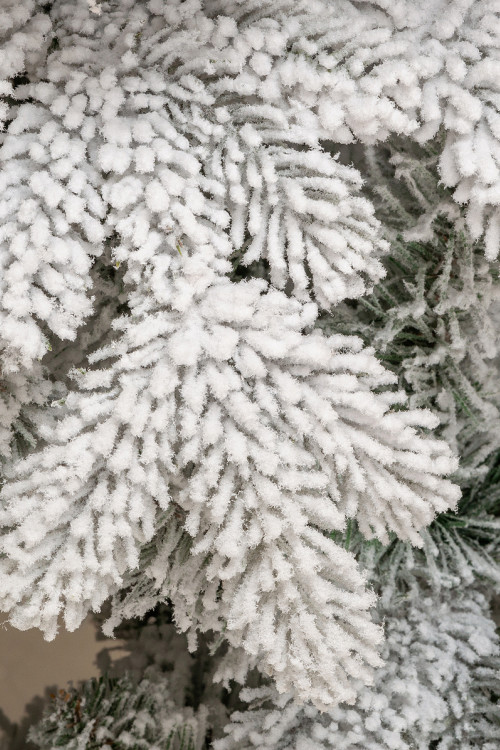 Искусственная елка Камчатская заснеженная 180 см., литая хвоя+пвх, ЕлкиТорг (143180)